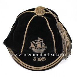 1921 football / rugby cap