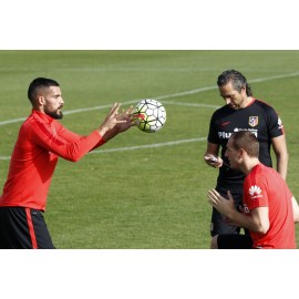 Nike "ORDEM" Balón Oficial LFP 2015-16 