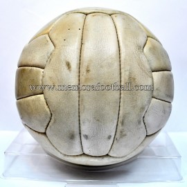 "GOLD CUP" Ball circa 1960 United Kingdom