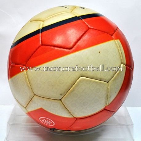 total 90 aerow soccer ball