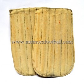 "Shin guards" Football 1940s