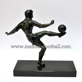 A spelter figure of a footballer c.1950 France