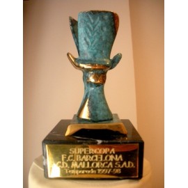 RCD Mallorca Supercopa de España 1996 Trofeo entregado a los jugadores