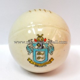 Balón de porcelana con escudo grabado de BRIGHTON