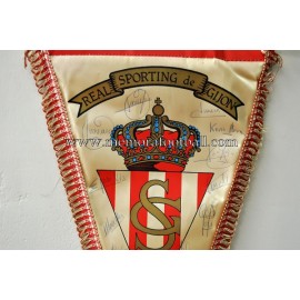 1989-90 Sporting de Gijón signed pennant