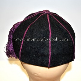 1920s sports honour tassled bonnet Q Bowker