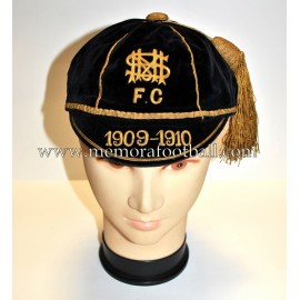 1909-10 Black Velvet & Gold N.M.S. FC football cap