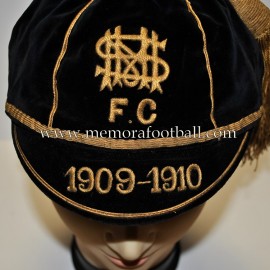 1909-10 Black Velvet & Gold N.M.S. FC football cap