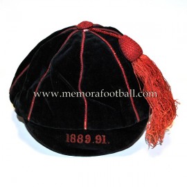 1889-1891 Victorian velvet black and red sports cap 