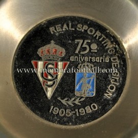 Cenicero del 75 Aniversario del Sporting de Gijón 1905-1980