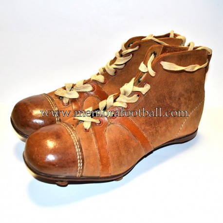 Botas de futbol o rugby "THE CERT" 1910-20 Inglaterra Botas de futbol o rugby "THE CERT" 1910-20 Inglaterra