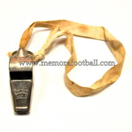 THE ACME THUNDERER referee whistle 1950s