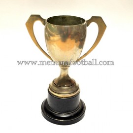 ﻿Trofeo plateado Erewash Valley Football League 