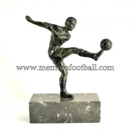 A spelter figure of a footballer c.1960 France