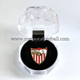 Sevilla FC gold and diamond badge
