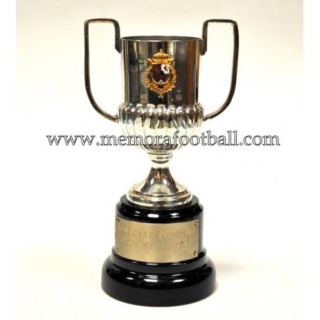 REAL ZARAGOZA Spanish FA Cup Trophy 2000-011 REAL ZARAGOZA Spanish FA Cup Trophy 2000-011