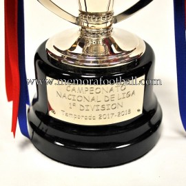 FC Barcelona 2017-2018 Spanish League Official Player Trophy