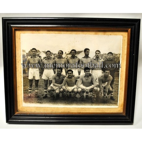 Fotografía firmada y enmarcada del Racing de Ferrol 1951-52