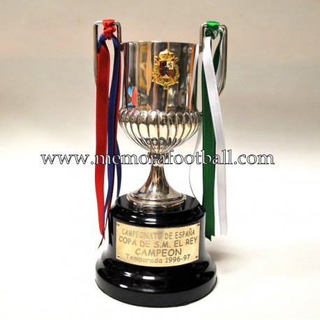 FC BARCELONA Trofeo Copa de SM El Rey 1996-97