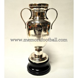 REAL MADRID CF Trofeo Copa de Europa de Clubes 1956