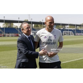 ZINEDINE ZIDANE Real Madrid LFP 2016-17 training sweat top worn