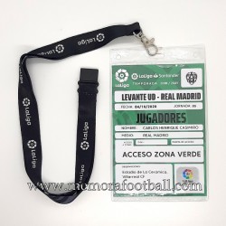 Pase de acceso al estadio...