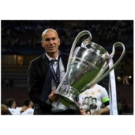 REAL MADRID CF Trofeo UEFA Champions League 2016