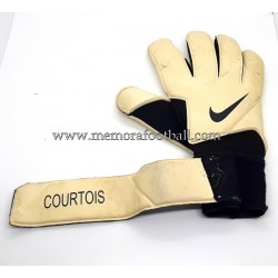 Guantes de THIBAUT COURTOIS Real Madrid CF 2020-21match worn
