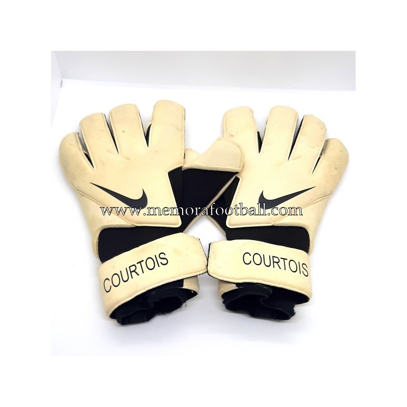 de THIBAUT COURTOIS Real Madrid 2020-21match