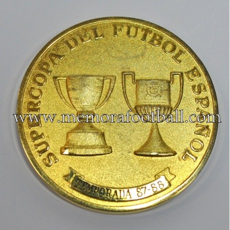 Real Madrid 1988 Spanish Super Cup medal vs FC Barcelona Real Madrid 1988 Spanish Super Cup medal vs FC Barcelona
