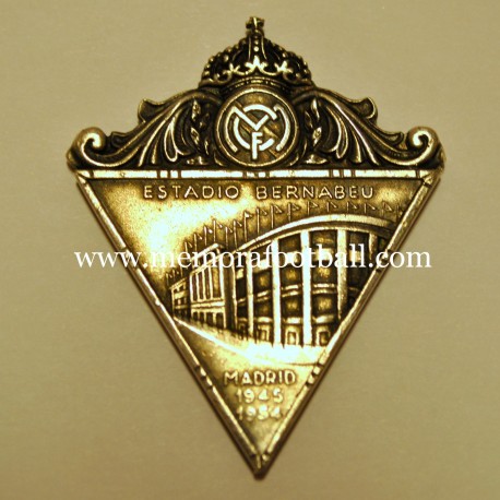 Real Madrid CF medal, 1954 Real Madrid CF medal, 1954