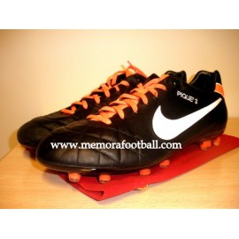 PIQUÉ FC Barcelona & Spain National Team 2011-2012 match worn boots