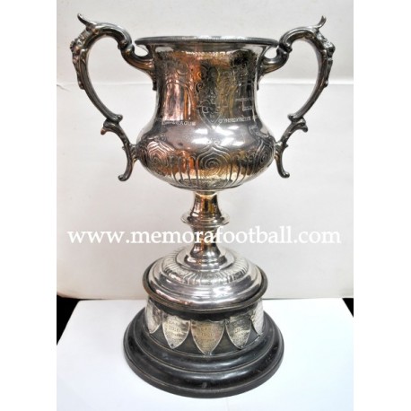 Football Trophy, England 1913