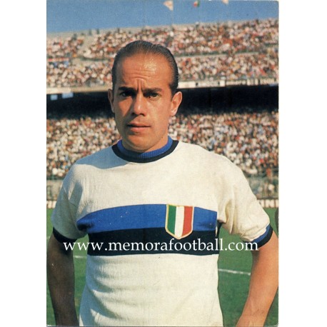 Luis Suárez (Internazionale) 1960s postcard﻿