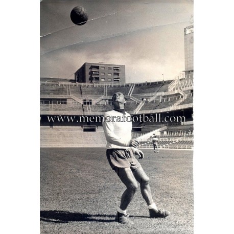 Alfredo Di Stefano signed photo, circa 1960