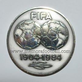 Medalla Conmemorativa de 80 años de FIFA 1904-1984 